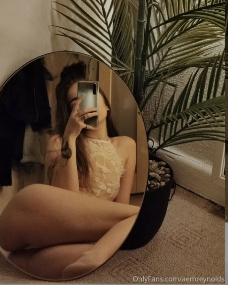 aemreynolds star pornographic images