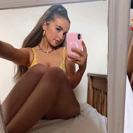 Ceri Pryce porn model photos