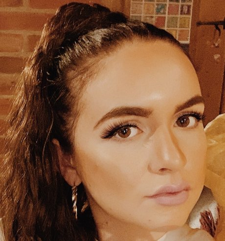 Ceri Pryce naked star photo