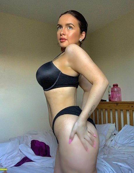 Ceri Pryce adult star images