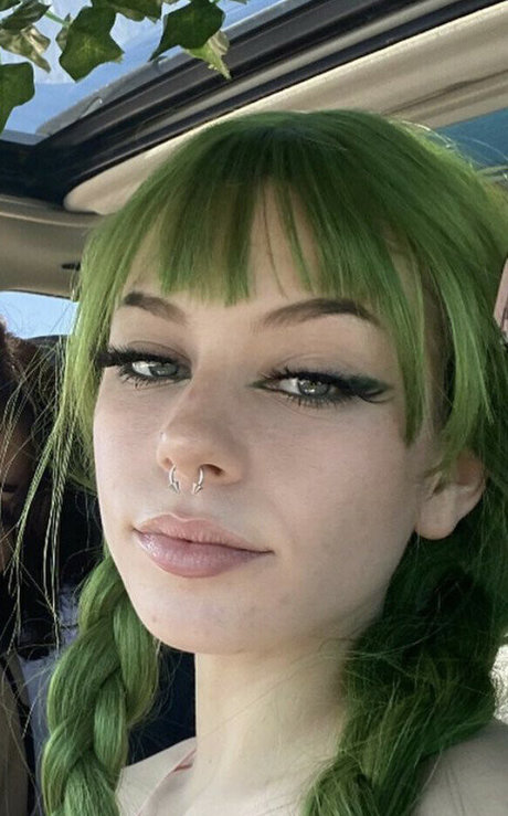 Dumbk1tten pornstar sex image