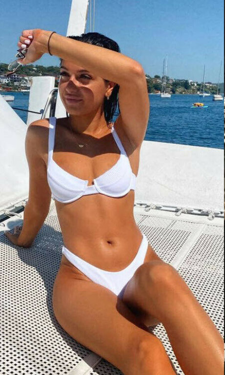 Costeen Hatzi best star images