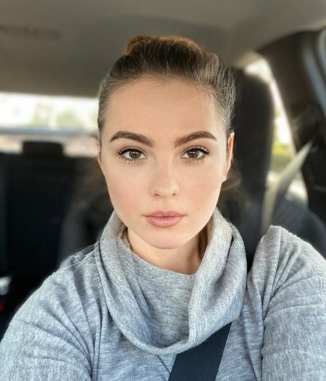 divinesuccubus star pornographic archive