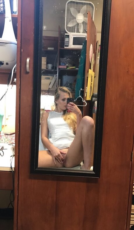 Bailey Anne Hector pornographic actress photos