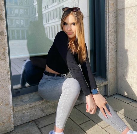 LetsNastja model exclusive pictures