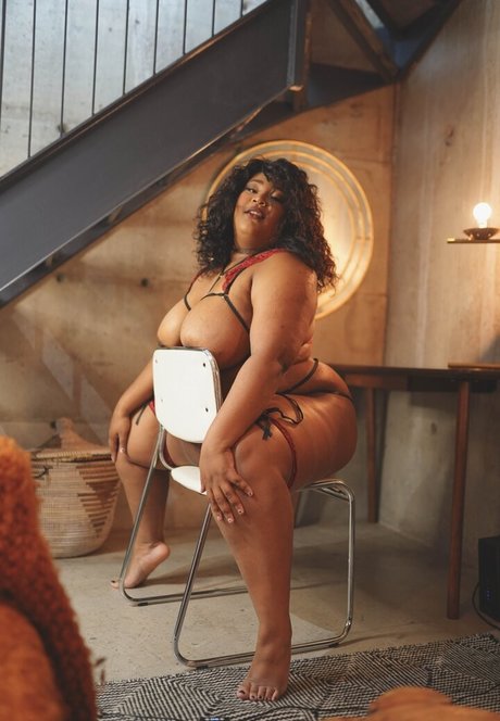 asian pussy onlyfans adult pic