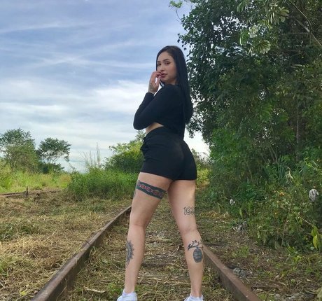 Bella S pornstar art pic