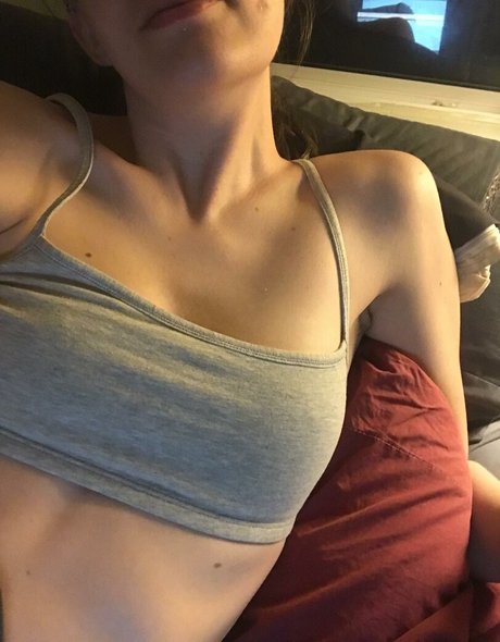 ScandinavianBabe model hot pic