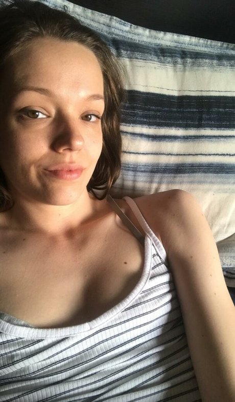 ScandinavianBabe best actress img