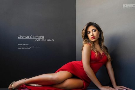 Cinthya Carmona model art pics