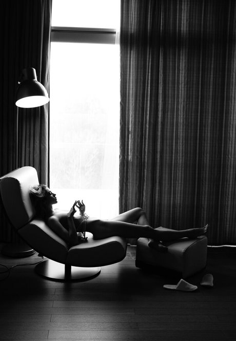 aemillin pornstar sexy pictures