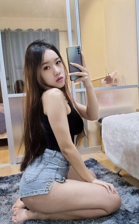 sxxxtacy high quality pornstar images