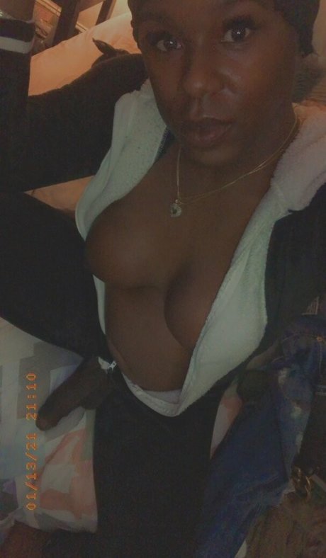 TheRealTsJuicy adult actress photos