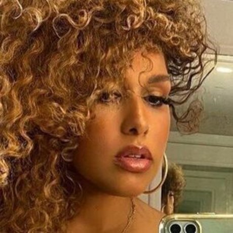 Aisha Thalia pornstar sex photo