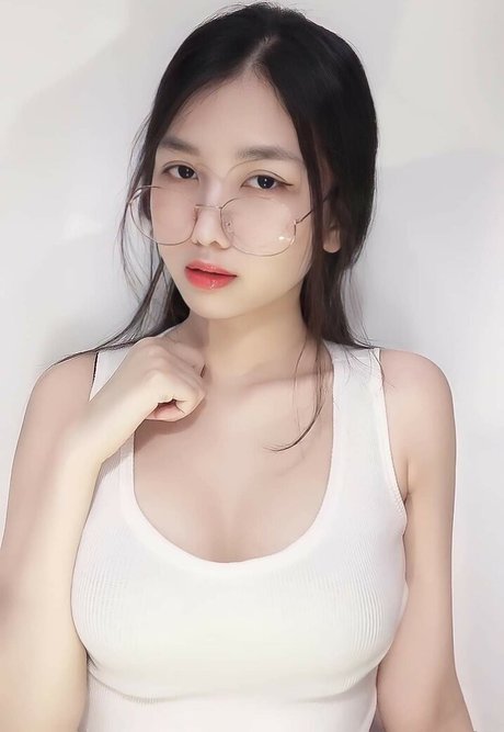 Kieutrinhminn pornstar art gallery