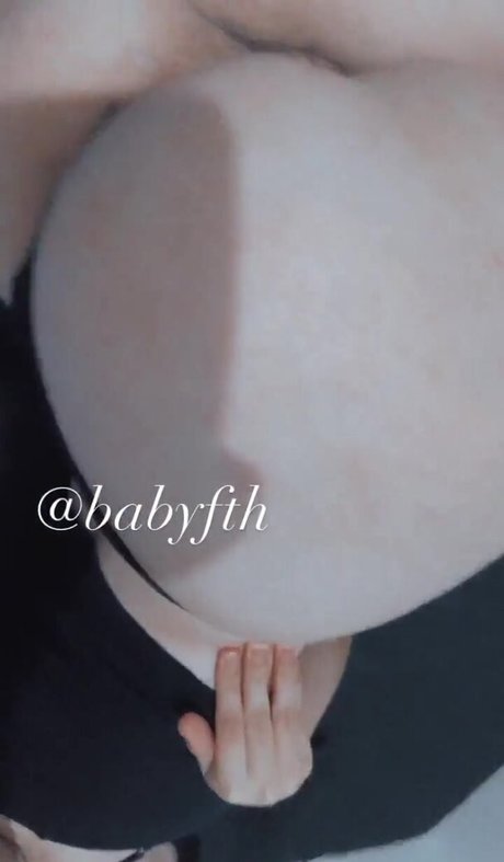 Angel Babyfth exclusive actress images