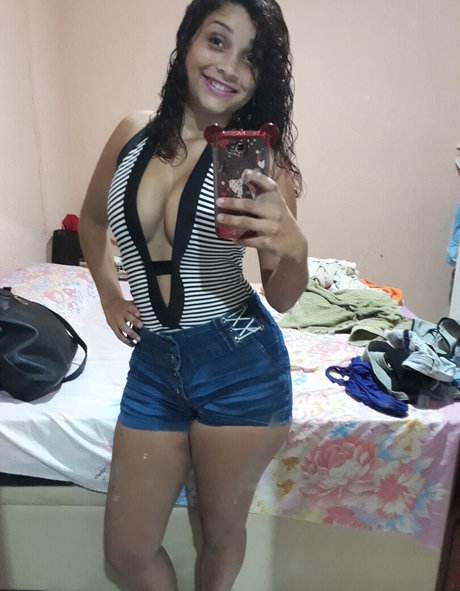 Garimpo pretty actress pictures