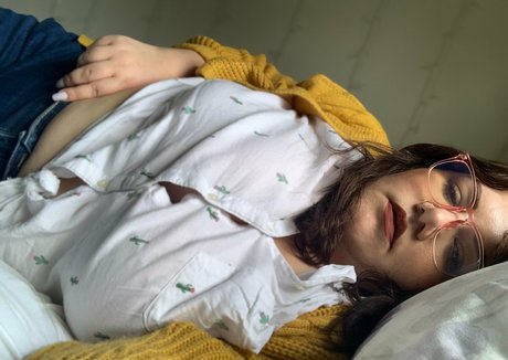 collzorgs sex model photos