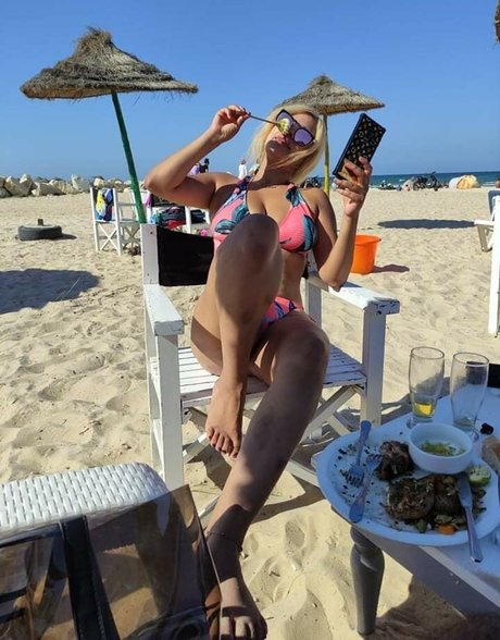 Ahlem naked pornstar picture