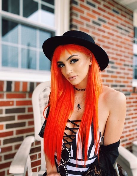 Gigi Dolin adult star image