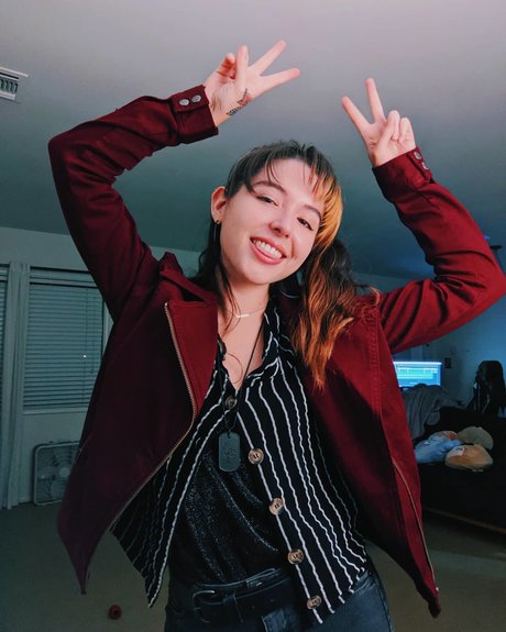 Autumn Farrell high quality pornstar pictures