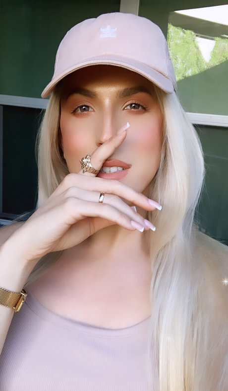 Vanessa9in nudes pornstar img