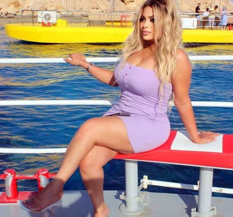 Deli Sana free star image