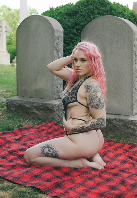 casual nirvana free star image