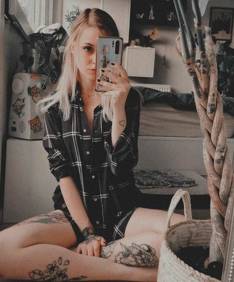 rainbowf0x sexy actress pics