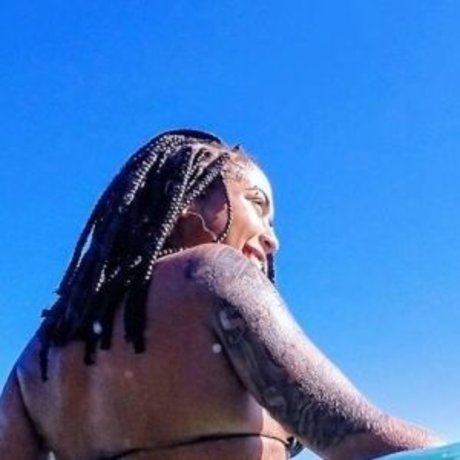 Vitoria Guarnieris exclusive actress img