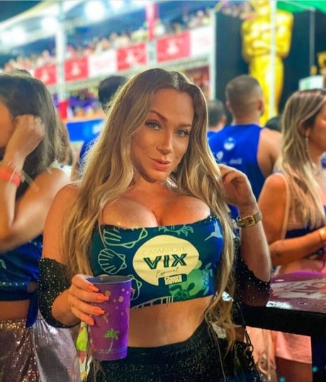 Karen Pretti star exclusive gallery