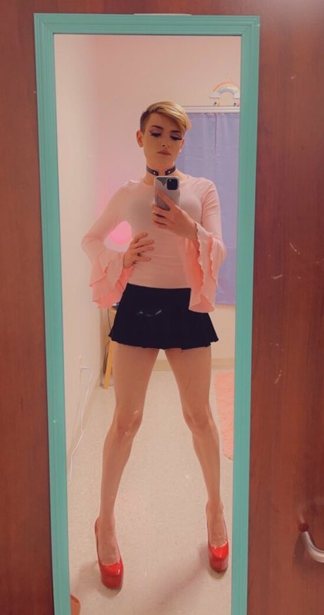 Stephanie Star erotic pornstar img