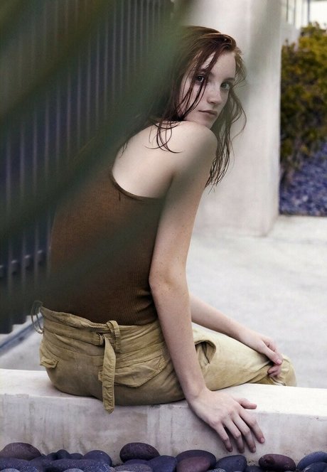 Hannahrosemasi star beautiful photo