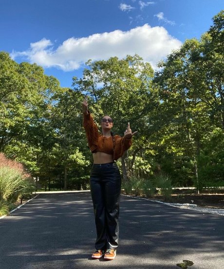 Stormiray model hot pics