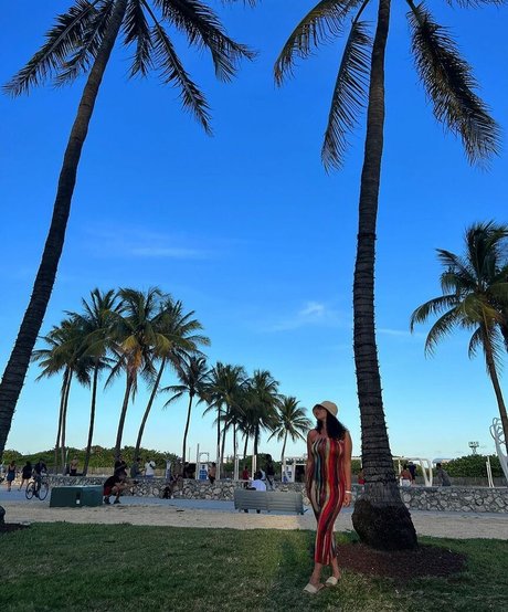 Stormiray model nice image