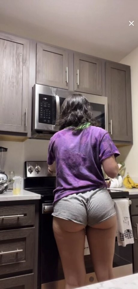 Tonylore01 perfect actress img