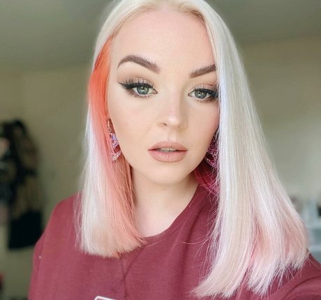 Emily Rose Perrin best actress pictures