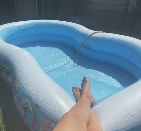 Emily Rose Perrin model nice picture