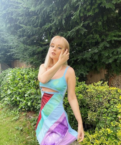 Emily Rose Perrin art actress archive