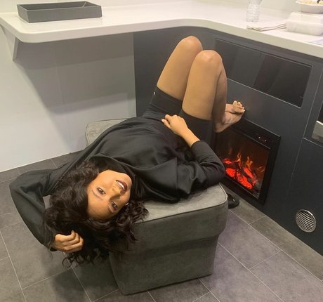 Rhyon Nicole Brown sex star image