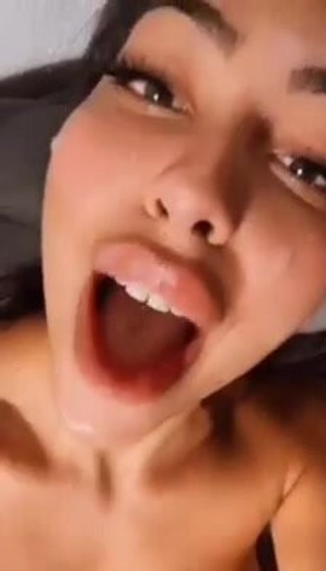 MissRealFake beautiful model photos