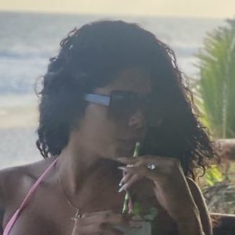 Allana Ventin star top picture