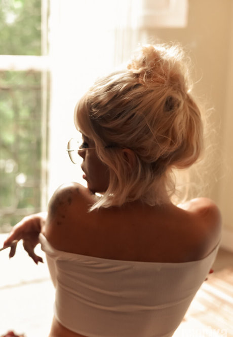 Camil Fenix beautiful star photos