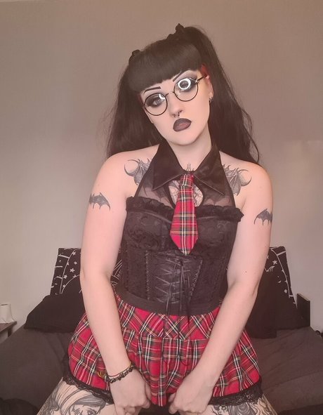 mybeautifulnightmare exclusive actress photos