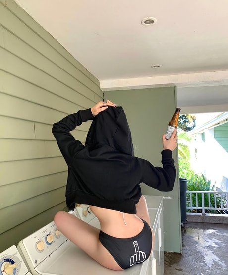 iam666666 erotic star pics