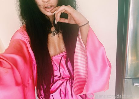 Daphne Del Rey star photos