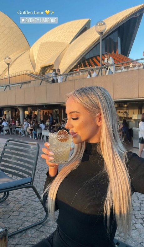 male tiktok stars onlyfans hot naked pictures