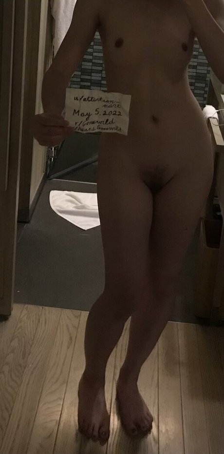 attention mart star nude image