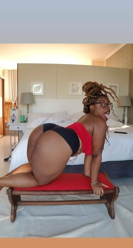 CidneyGreen porn actress archive