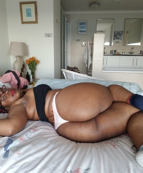 CidneyGreen sexy pornstar gallery